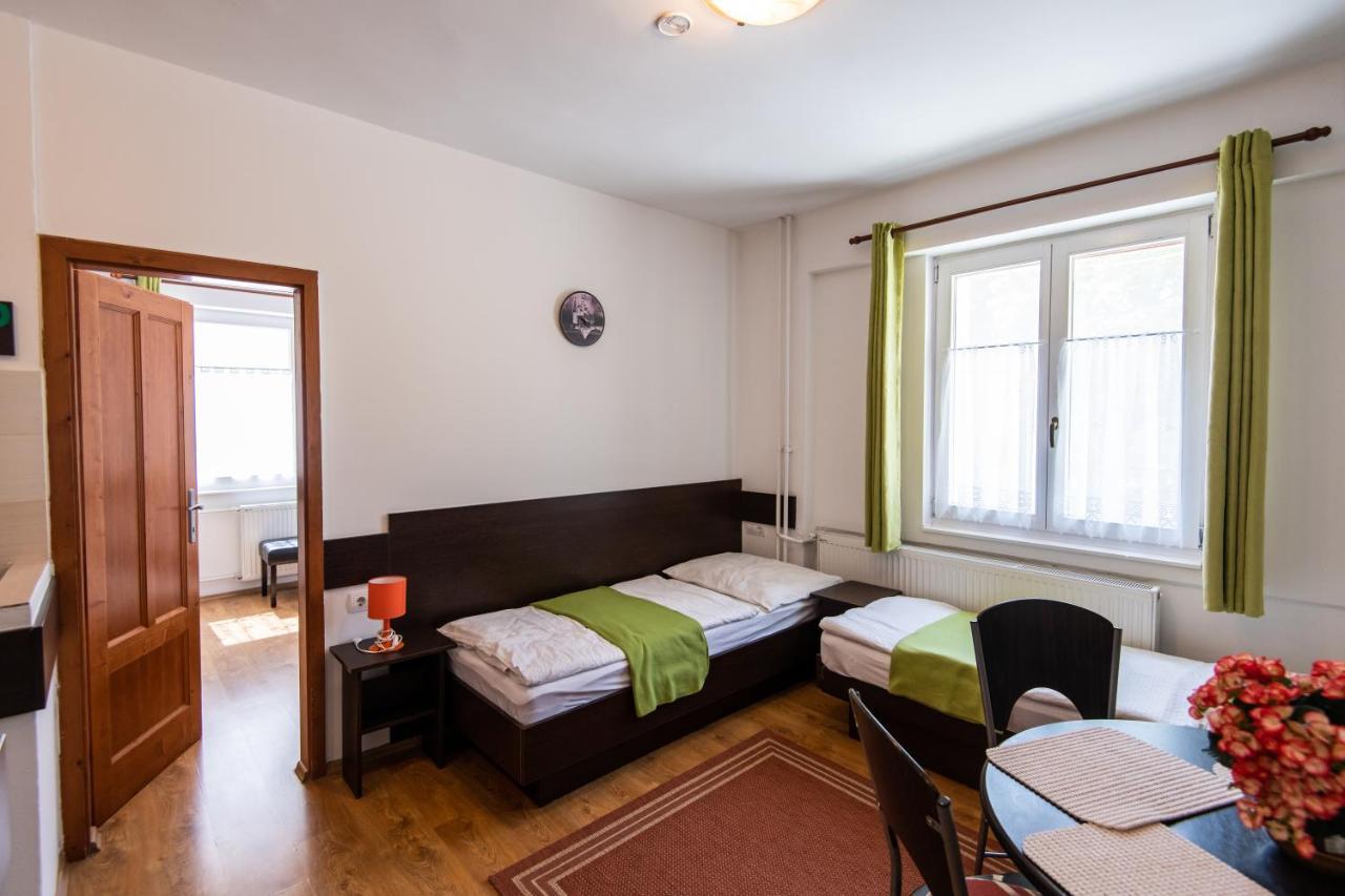 Hello Apartmanhaz Sopron Extérieur photo
