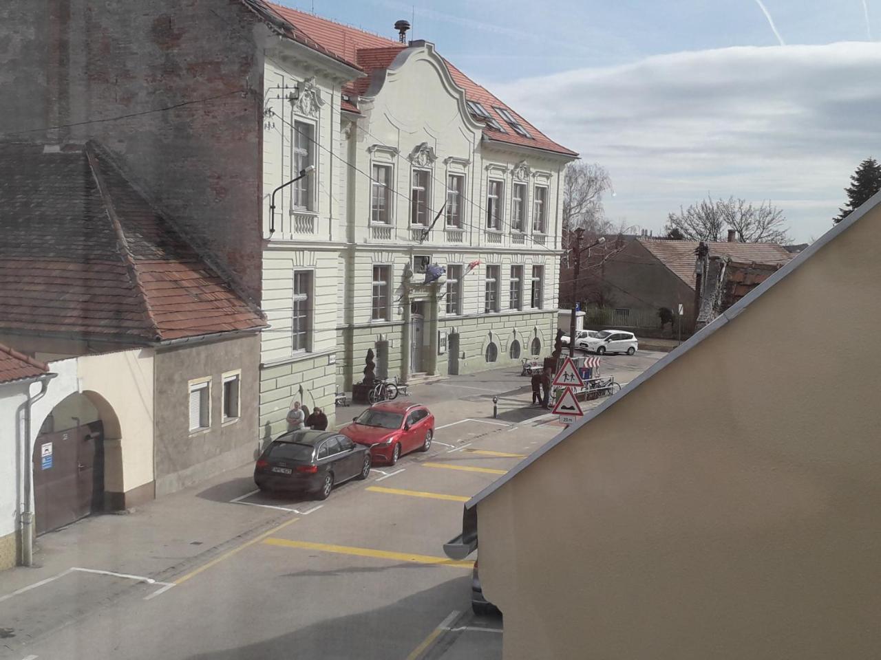 Hello Apartmanhaz Sopron Extérieur photo