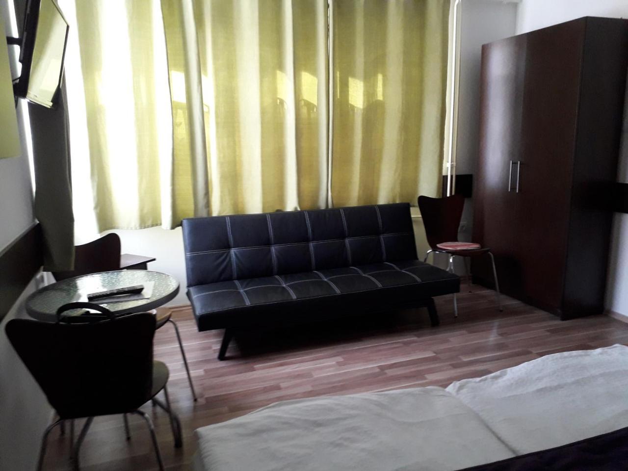 Hello Apartmanhaz Sopron Extérieur photo